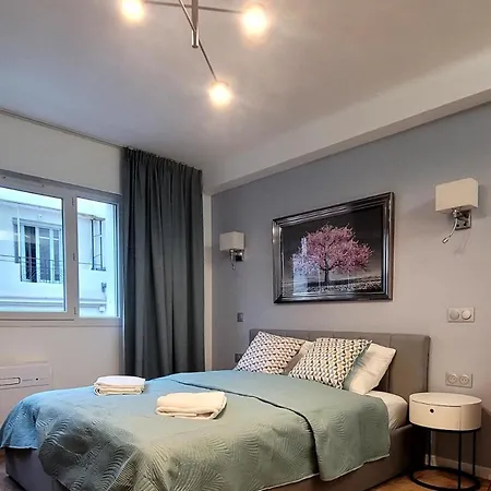 Apartamento Cozy In The Heart Of Cannes