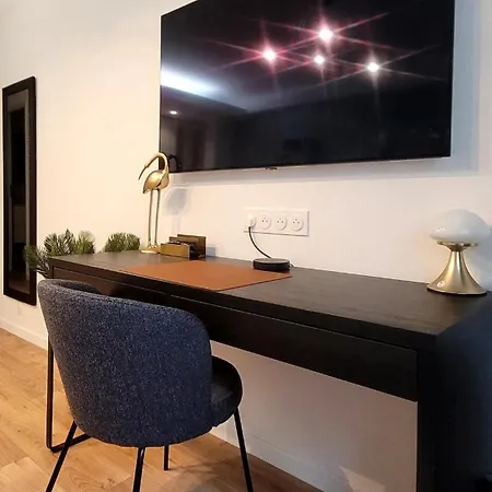 Apartamento Cozy In The Heart Of Cannes